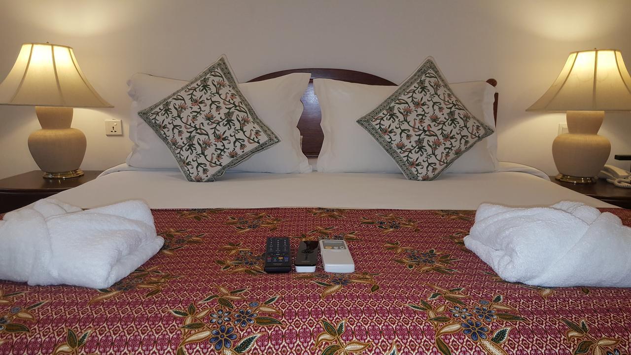 Malacca Heeren Straits Hotel מראה חיצוני תמונה