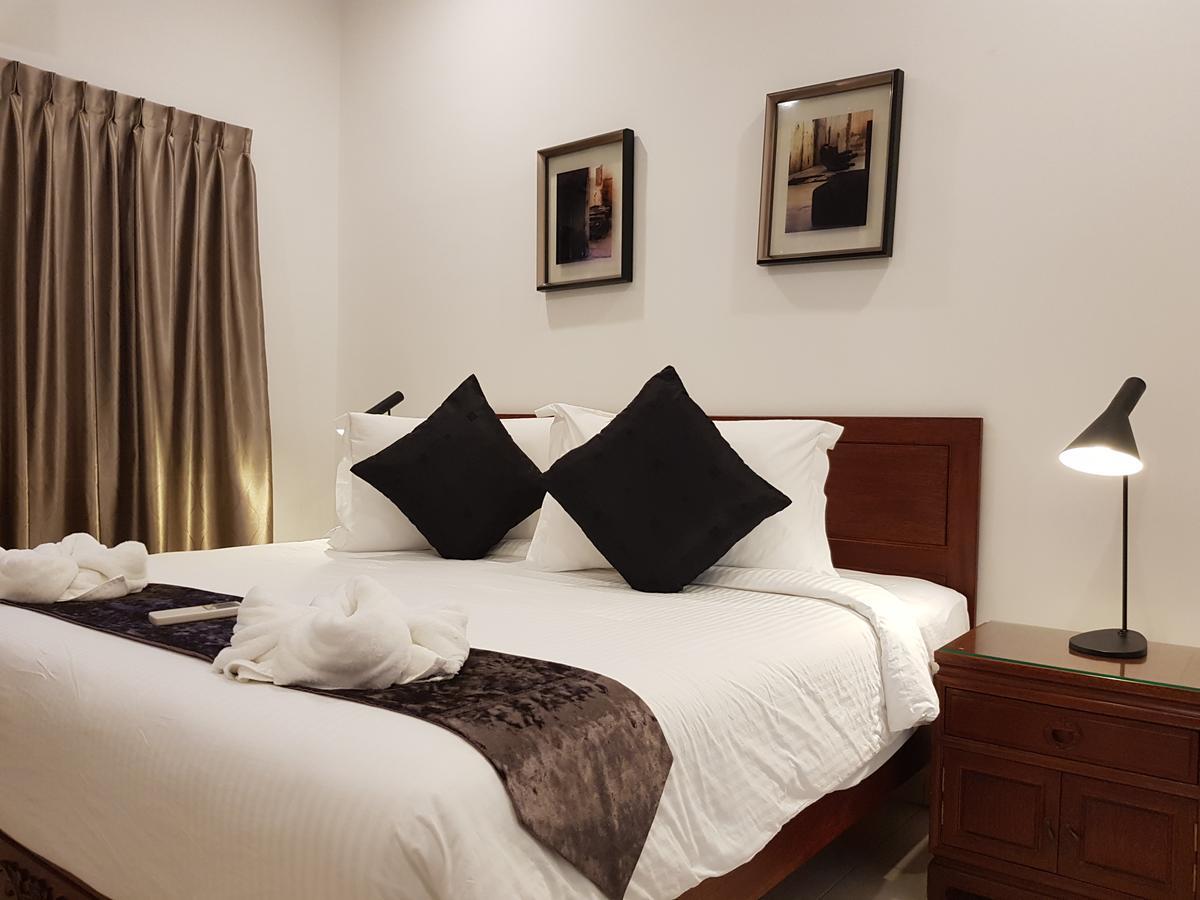 Malacca Heeren Straits Hotel מראה חיצוני תמונה